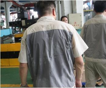 高温下，，，，你们是最可爱的人